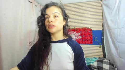 Snapshot of rosse_25 chatting on 05/17/26, 10:22 Would you like to help me with supplementation and sports suits so I can compete in powerlifting online show from 05/17/26, 10:22