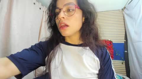 Snapshot of rosse_25 chatting on 05/29/26, 12:36 Would you like to help me with supplementation and sports suits so I can compete in powerlifting online show from 05/29/26, 12:36