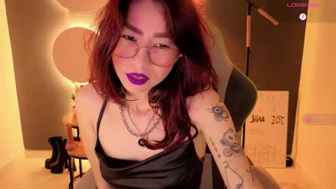 Snapshot of rosse_98_ chatting on 02/23/26, 12:24 Miss Rosse online show from 02/23/26, 12:24