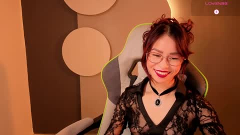 Snapshot of rosse_98_ chatting on 05/11/26, 04:04 Miss Rosse online show from 05/11/26, 04:04