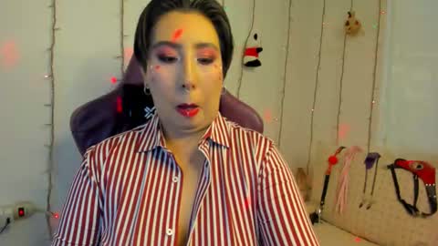 ROSSE DEMOND  online show from 02/14/26, 07:43
