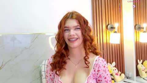 ANAHI online show from 11/08/25, 11:54