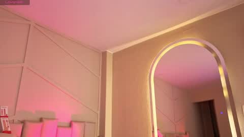 rossiie_hunt_ online show from 05/30/26, 01:30