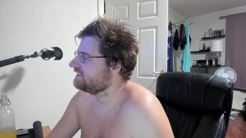 Snapshot of rostungurinn chatting on 01/21/25, 03:15 Rostungur online show from 01/21/25, 03:15