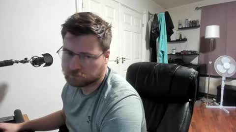 Snapshot of rostungurinn chatting on 02/27/25, 07:47 Rostungur online show from 02/27/25, 07:47