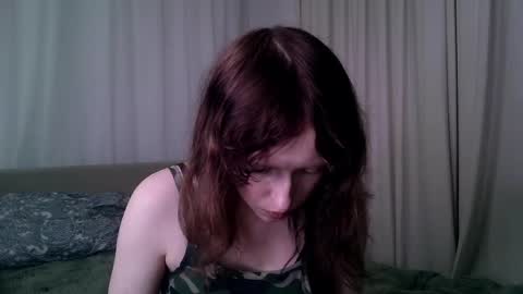 rosy_petal online show from 05/18/26, 09:09
