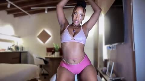 Rosy Coco online show from 03/12/25, 12:53