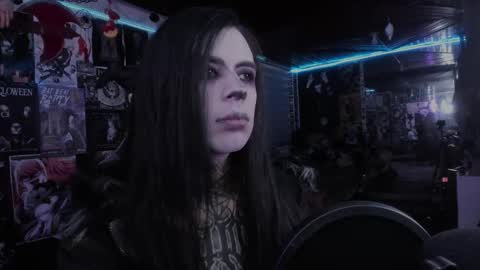 Snapshot of rotten_dreams chatting on 09/23/25, 05:16 rot online show from 09/23/25, 05:16