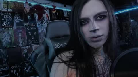 Snapshot of rotten_dreams chatting on 09/29/25, 10:36 rot online show from 09/29/25, 10:36