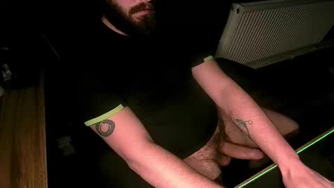 Luke online show from 11/11/25, 02:44