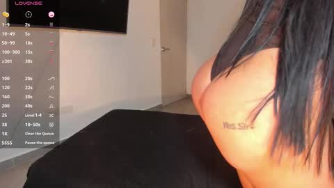 Snapshot of rouse_hallberg_ chatting on 09/16/25, 09:49 DREAM online show from 09/16/25, 09:49