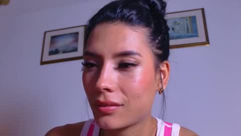 Snapshot of rouse_leon chatting on 02/26/26, 06:29 Rouse leon online show from 02/26/26, 06:29