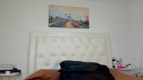 rouse_sexy_hotxx77 online show from 06/10/26, 02:12