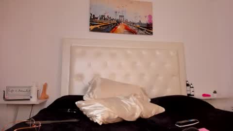 rouse_sexy_hotxx77 online show from 06/14/26, 04:09