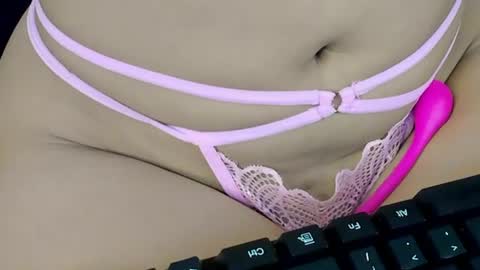 rouse_sexy_hotxx77 online show from 06/17/26, 04:04