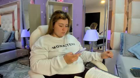 Snapshot of rousse_millers chatting on 04/30/26, 12:55 Rousse online show from 04/30/26, 12:55