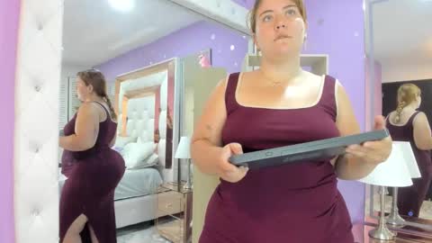 Snapshot of rousse_millers chatting on 05/18/26, 01:06 Rousse online show from 05/18/26, 01:06