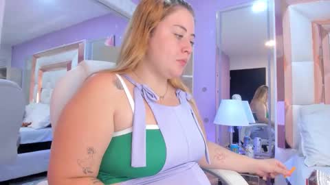 Snapshot of rousse_millers chatting on 05/20/26, 02:34 Rousse online show from 05/20/26, 02:34