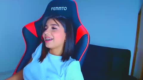 Snapshot of rousse_violet chatting on 09/26/25, 10:47 rousse_violet online show from 09/26/25, 10:47