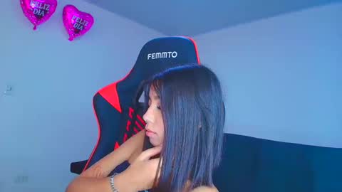 Snapshot of rousse_violet chatting on 10/05/25, 09:56 rousse_violet online show from 10/05/25, 09:56