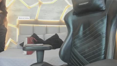 Rousse  online show from 10/24/25, 10:44