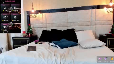 RousseWalker online show from 11/27/25, 01:07