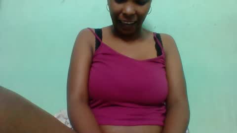 rovaelyah online show from 09/19/25, 04:18