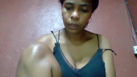 rovaelyah online show from 11/25/25, 02:33