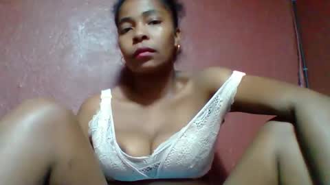 rovaelyah online show from 01/18/26, 05:22