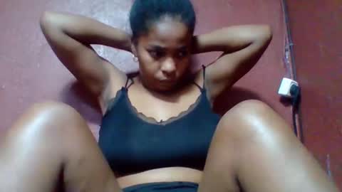 rovaelyah online show from 02/12/26, 05:46