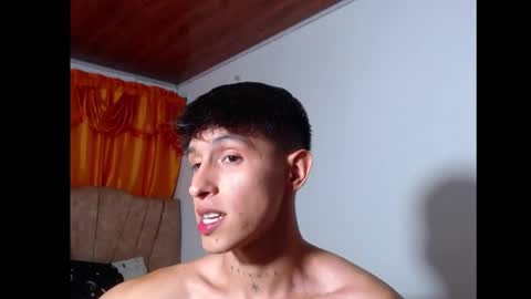 rowanboy23 online show from 07/26/26, 01:47