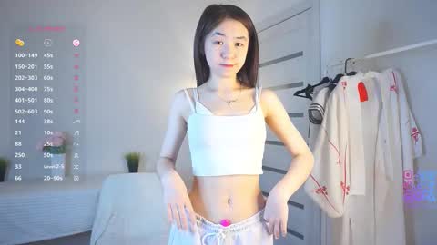 Asly online show from 10/19/25, 05:52