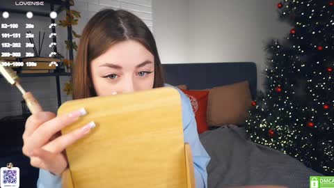 Michelle online show from 01/06/25, 04:26