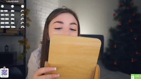 Michelle online show from 01/13/25, 04:07