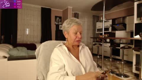 Roxana online show from 12/15/24, 07:10
