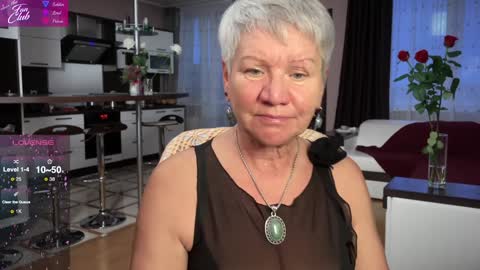 Roxana online show from 02/01/25, 02:24