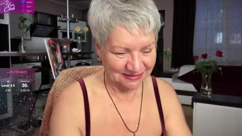 Roxana online show from 02/14/25, 03:26