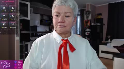 Snapshot of roxana_brooks chatting on 09/24/25, 02:42 Roxana online show from 09/24/25, 02:42