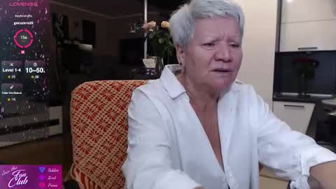 Snapshot of roxana_brooks chatting on 10/05/25, 06:28 Roxana online show from 10/05/25, 06:28