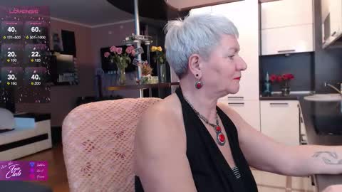 Roxana online show from 11/19/25, 12:38