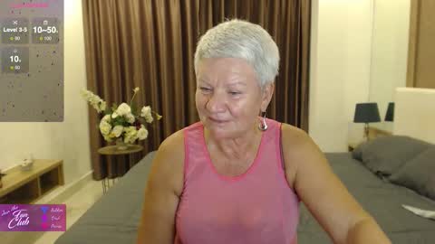 Roxana online show from 12/17/25, 12:00