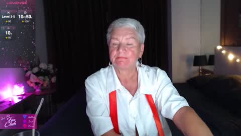 Roxana online show from 01/17/26, 02:44
