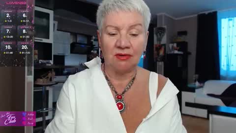 Roxana online show from 02/02/26, 02:05