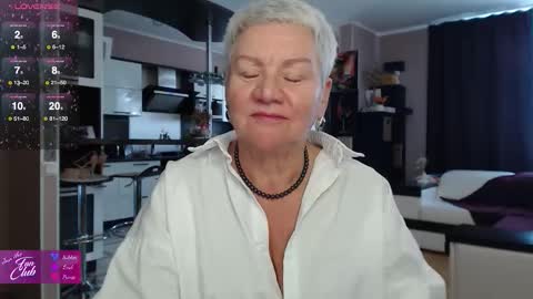 Roxana online show from 02/04/26, 01:06