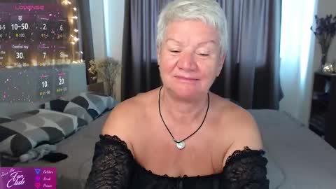 Roxana online show from 05/23/26, 01:44