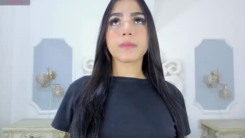 roxana_scott1 online show from 10/14/25, 04:13