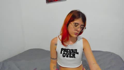 Snapshot of roxanajames__ chatting on 02/13/26, 03:41 roxy online show from 02/13/26, 03:41
