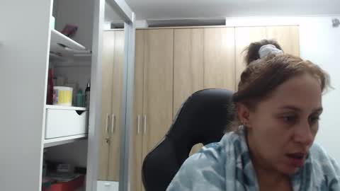 Roxana online show from 12/16/24, 02:36