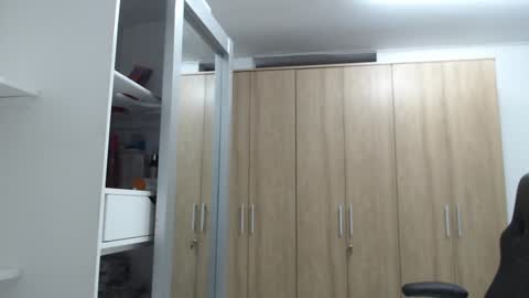 Roxana online show from 01/01/25, 05:22