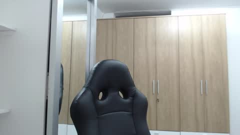 Roxana online show from 01/01/25, 08:37